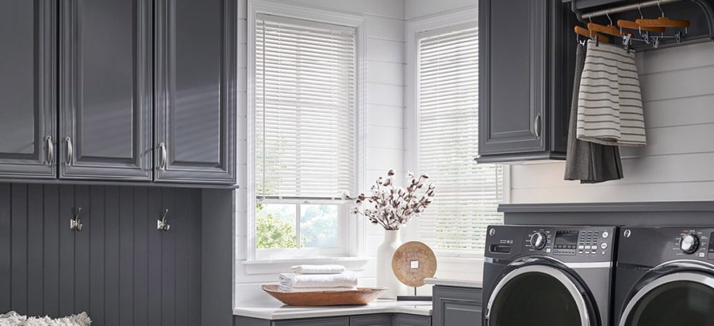 mini blinds in laundry room